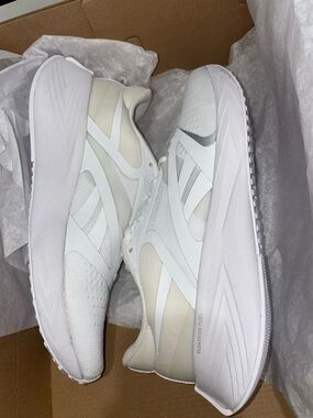 Reebok Women's White Athletic Running Shoes